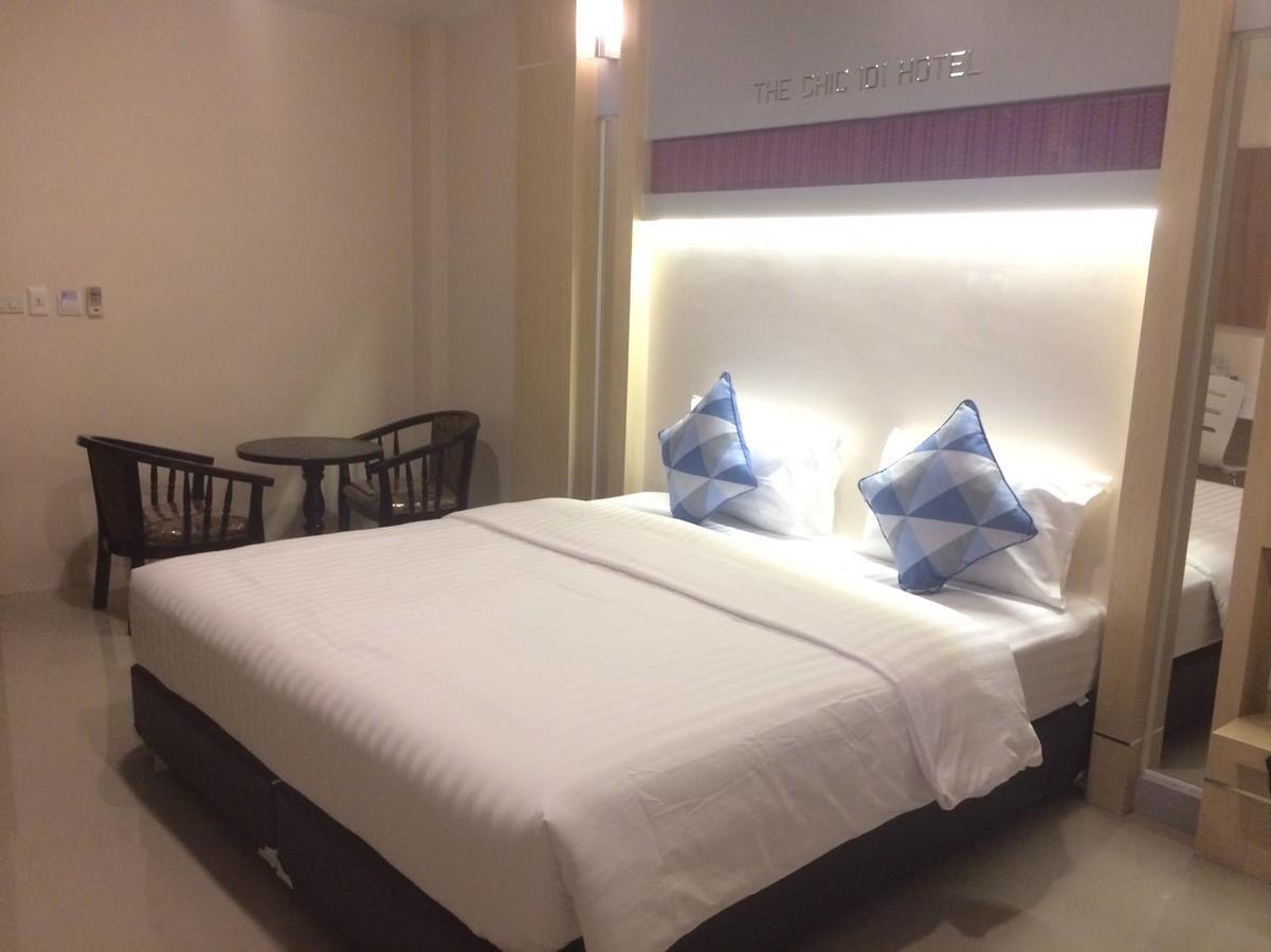 The Chic 101 Hotel Selaphum Exteriör bild